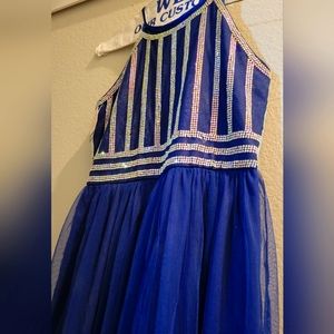 Girls dress
